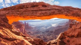 upeer.ir_upeer.ir_Mesa-Arch-Canyonlands-National-Park-Wallpaper.jpg